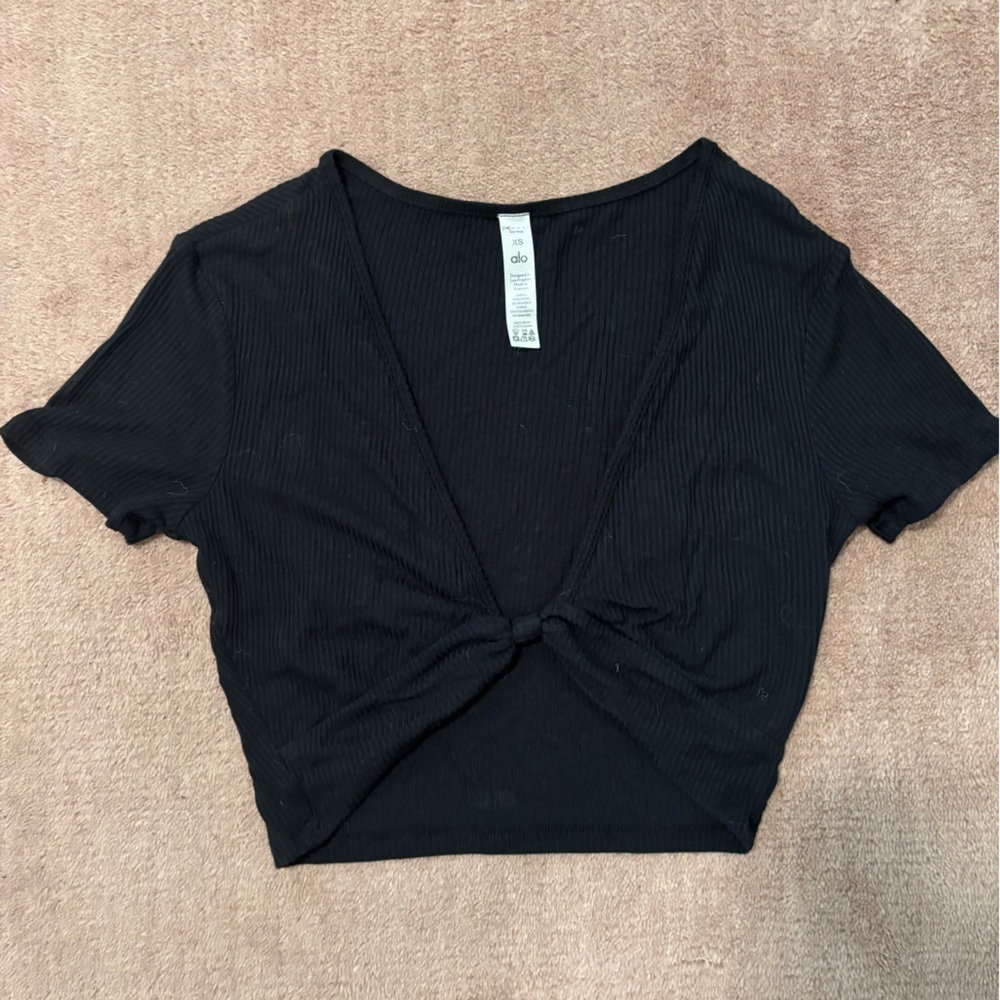 alo Ribbed Twist-Front Crop Top